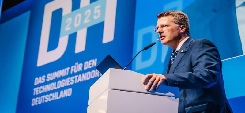 Prof. Dr.-Ing. Lutz Eckstein DIT2025JulianHukePhotography-DSC3605